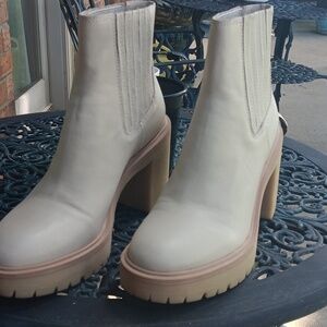 Dolce vita H2O white ankle boots